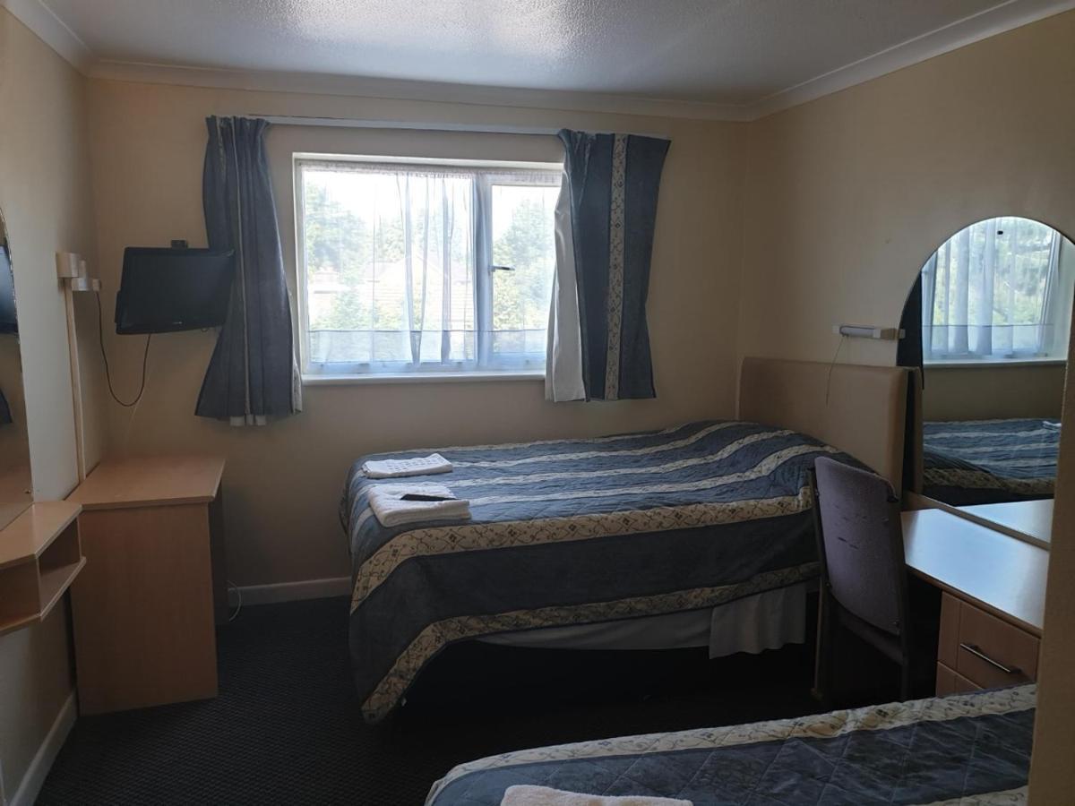 Elmhurst Hotel Reading Bagian luar foto